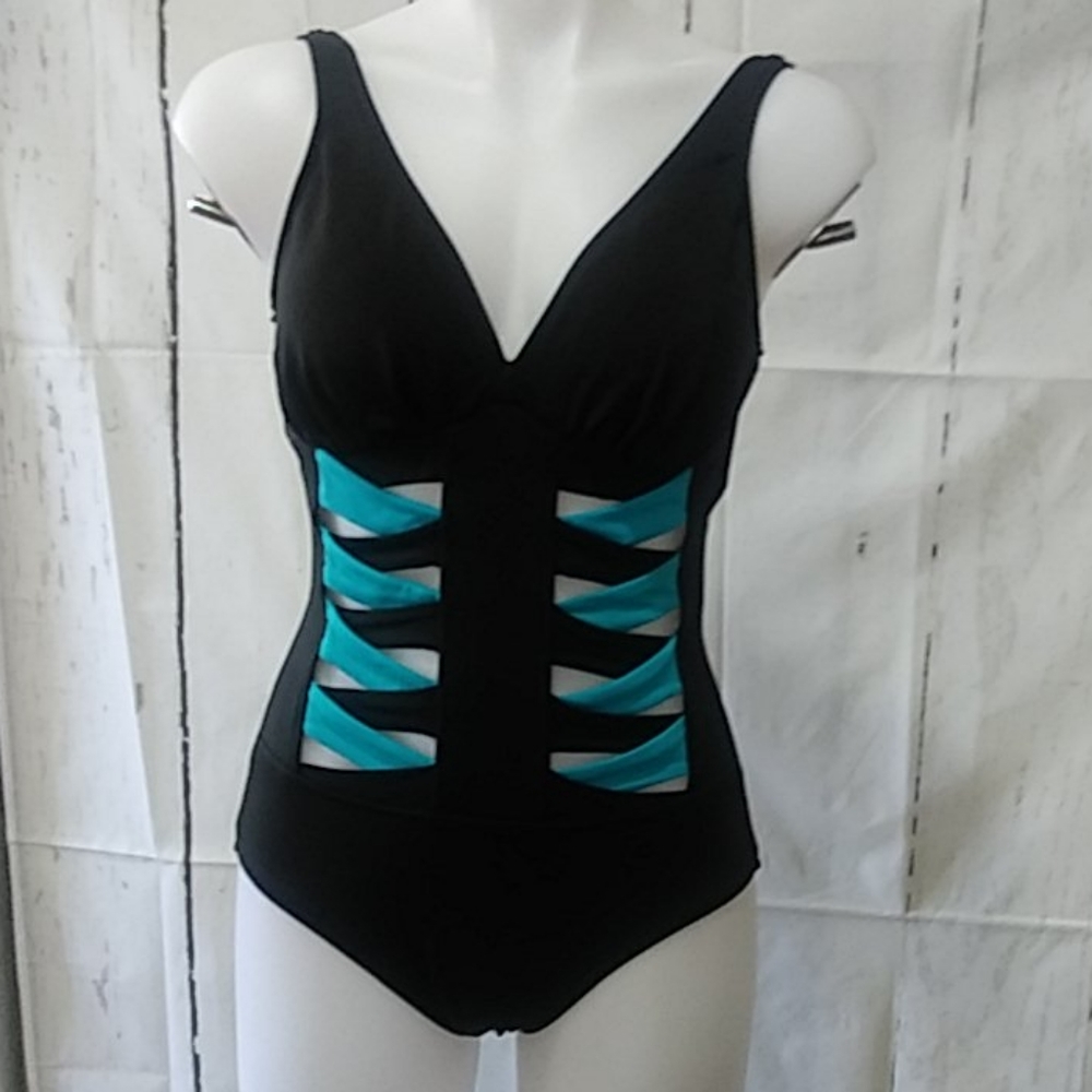 🚨5X$30 I-N-C International Concepts swimsuit